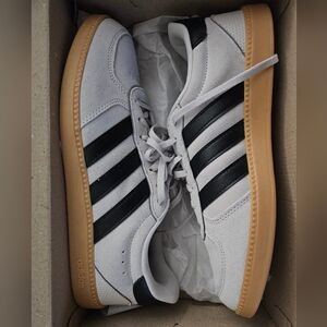 Adidas Women's Gray and Black Breaknet Sleek Sneakers